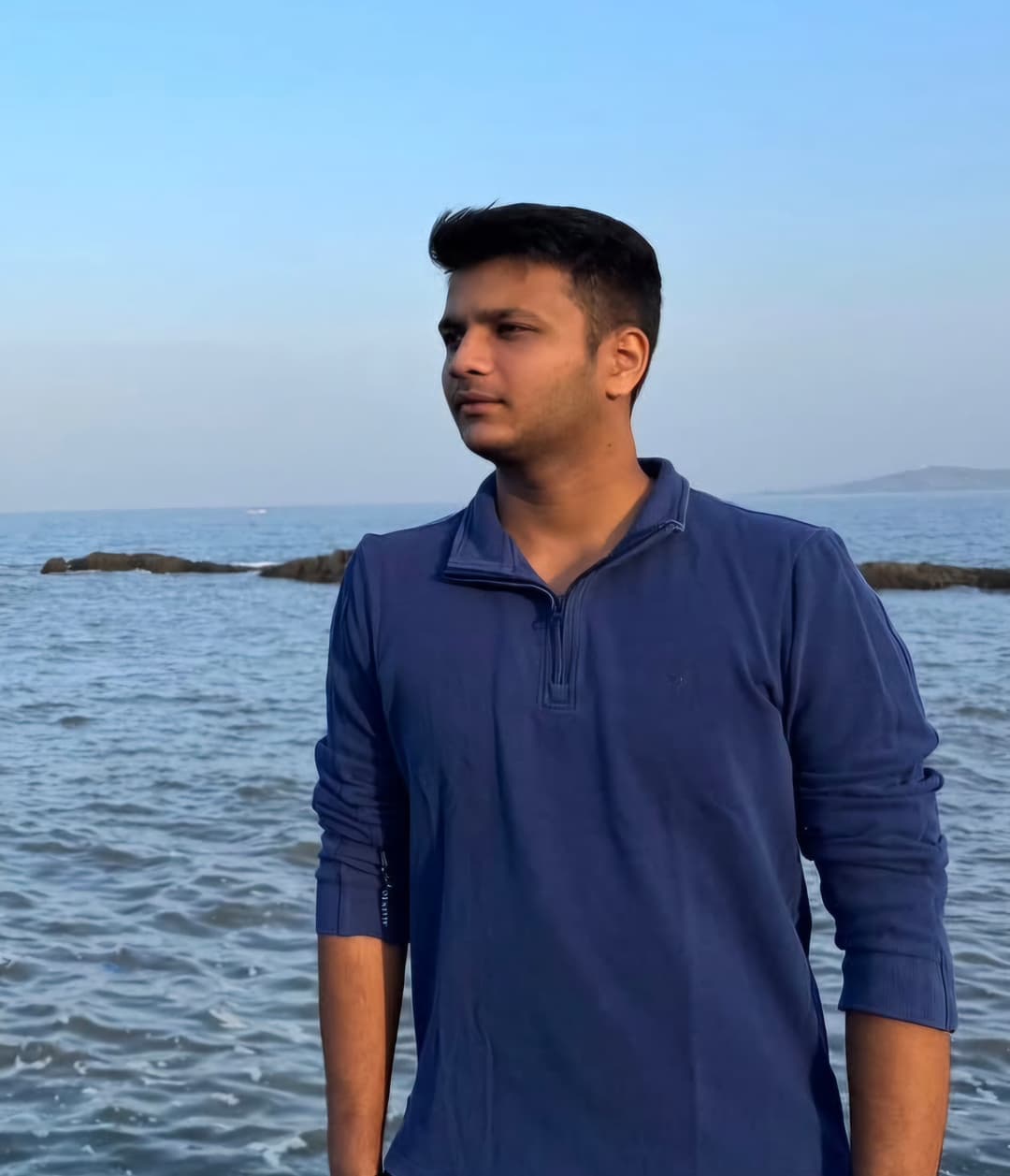 Rtr. Rishi Vekaria